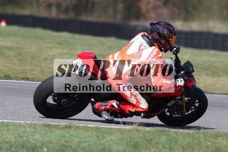 Archiv-2022/05 04.04.2022 Plüss Moto Sport ADR/Einsteiger/89